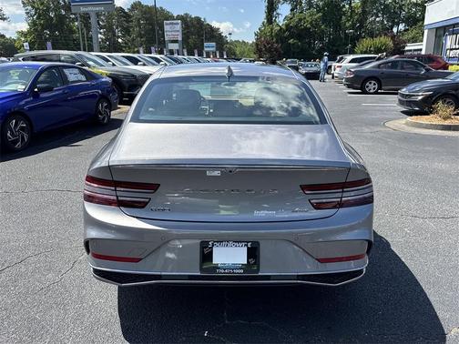 2025 Genesis G80 2.5T