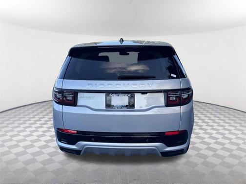 2024 Land Rover Discovery Sport Core S