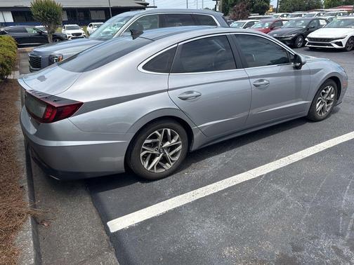 Silver 2023 Hyundai SONATA SEL