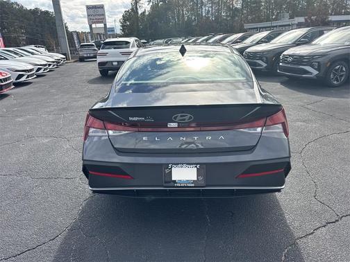 2026 Hyundai ELANTRA SEL