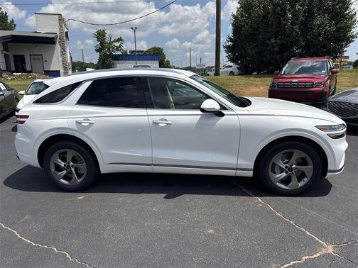 2026 Genesis GV70 2.5T