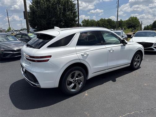 2026 Genesis GV70 2.5T
