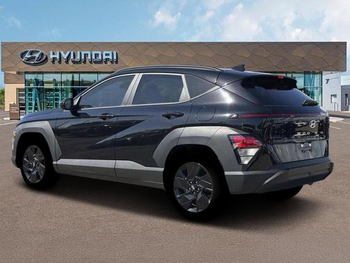 Abyss Black Pearl 2026 Hyundai KONA SEL Sport