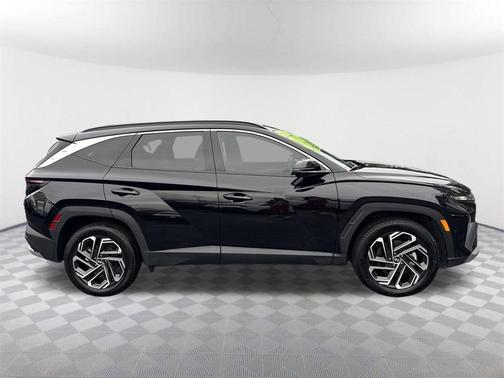 2025 Hyundai TUCSON Limited