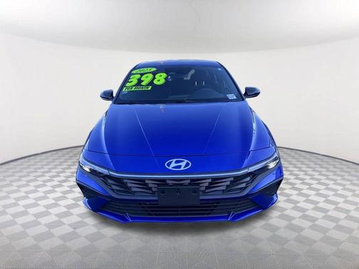 2025 Hyundai ELANTRA HEV SEL