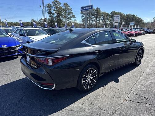 2022 Lexus ES 250 Luxury