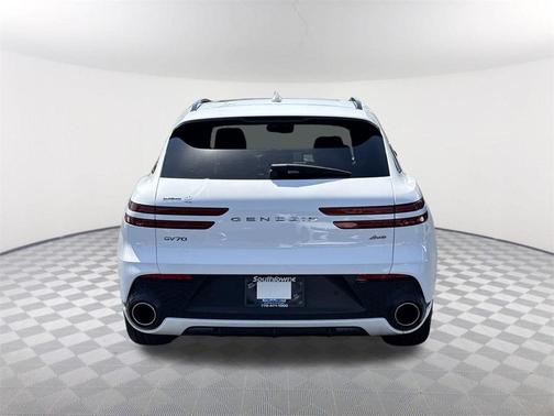 2023 Genesis GV70 2.5T