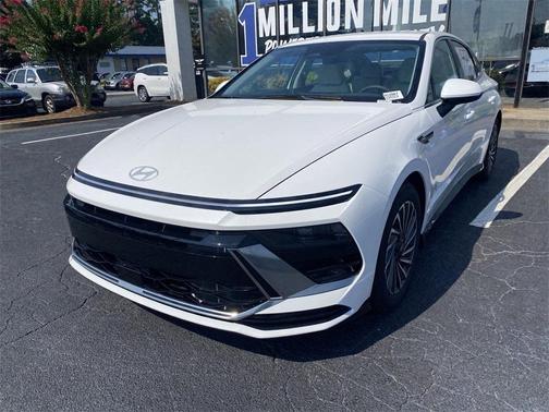 2024 Hyundai SONATA Hybrid SEL