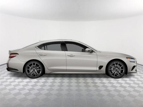 2026 Genesis G70 2.5T Standard