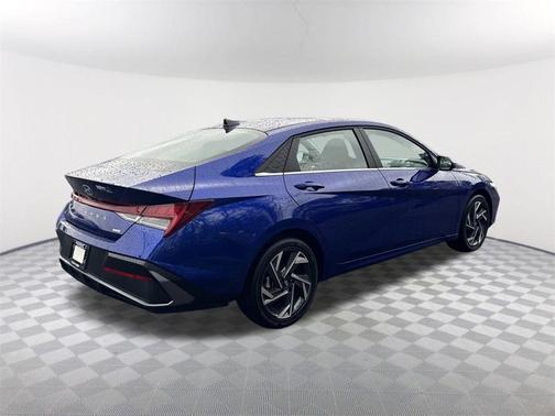 2025 Hyundai ELANTRA HEV Limited