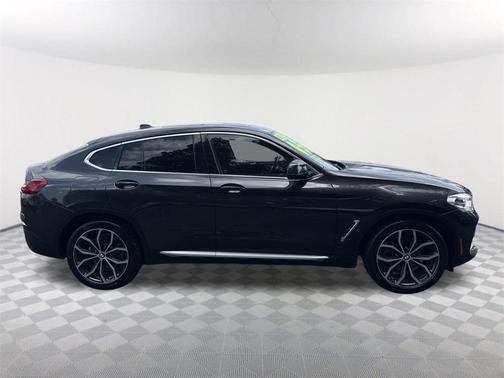 2021 BMW X4 xDrive30i