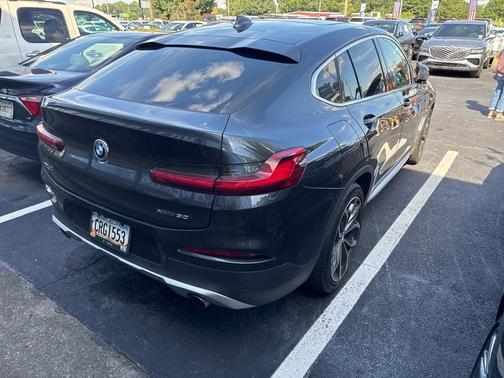 2021 BMW X4 xDrive30i
