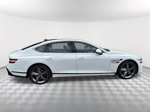 2025 Genesis G80 2.5T