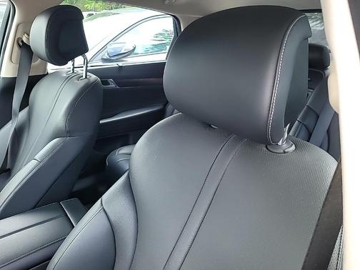 2023 Genesis G80 2.5T