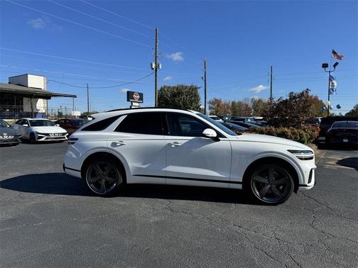 2025 Genesis GV70 2.5T