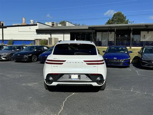 2025 Genesis GV70 2.5T