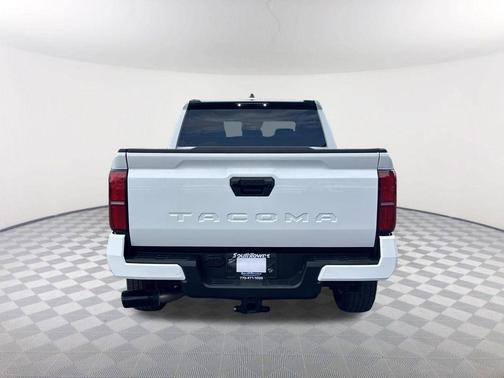 Ice 2024 Toyota Tacoma SR5