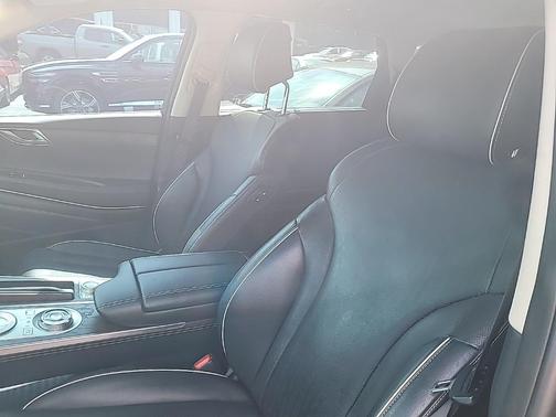 2022 Genesis GV80 2.5T