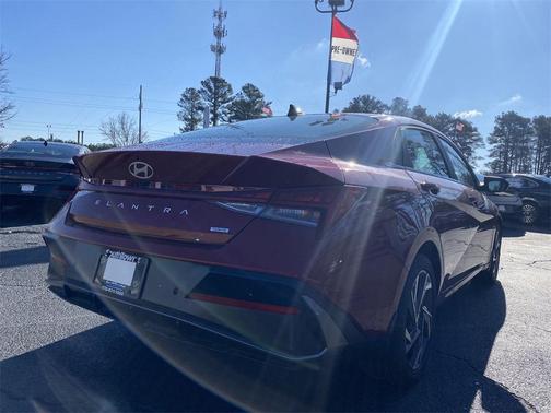 2024 Hyundai ELANTRA HEV Limited