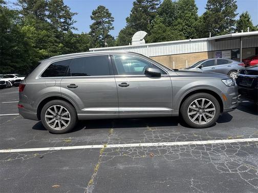 2017 Audi Q7 3.0T Premium Plus