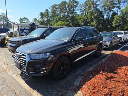 Orca Black Metallic 2019 Audi Q7 45 Premium Plus