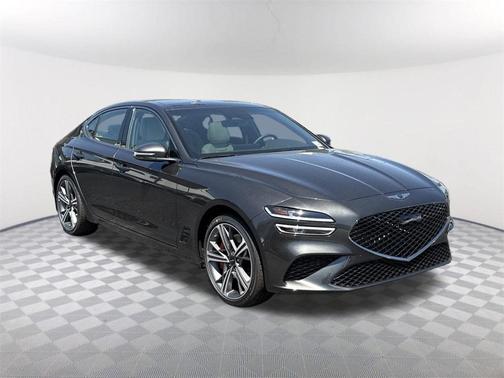2025 Genesis G70 2.5T