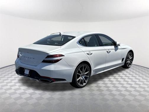 2025 Genesis G70 2.5T