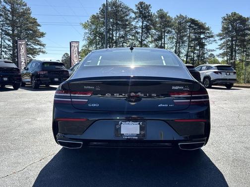 Vik Black 2023 Genesis G80 3.5T