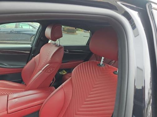 Vik Black 2023 Genesis G80 3.5T