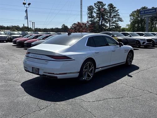 2025 Genesis G90 3.5T