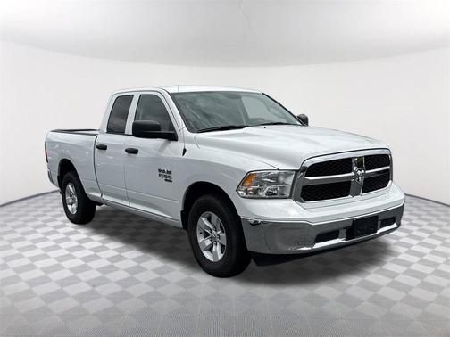 2024 RAM 1500 Classic SLT
