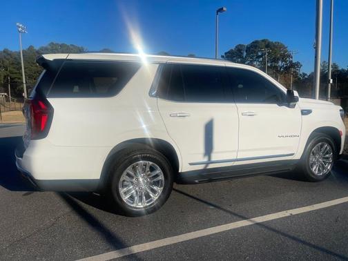 2022 GMC Yukon SLT