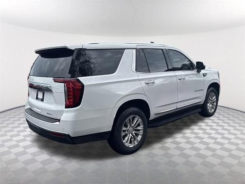 2022 GMC Yukon SLT