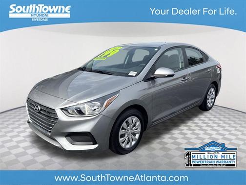 2022 Hyundai Accent SE