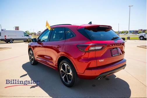 2024 Ford Escape ST-LINE ELITE
