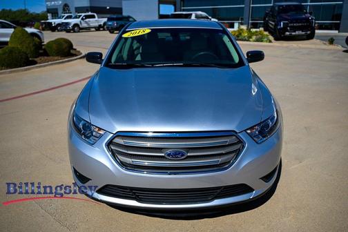 2018 Ford Taurus SE