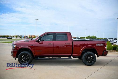 2022 RAM 2500 Big Horn Crew Cab 4x4 6'4' Box