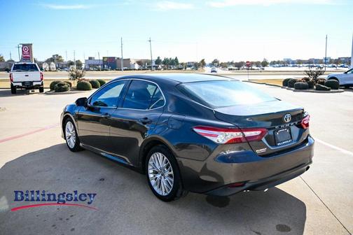 2018 Toyota Camry XLE