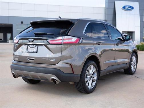 2019 Ford Edge Titanium