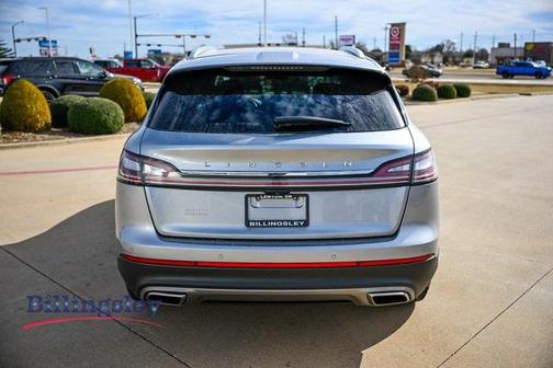 2022 Lincoln Nautilus Standard