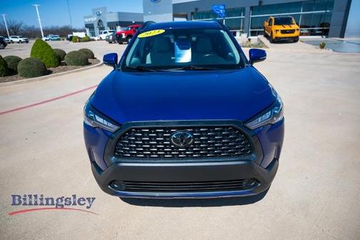 2023 Toyota Corolla Cross LE