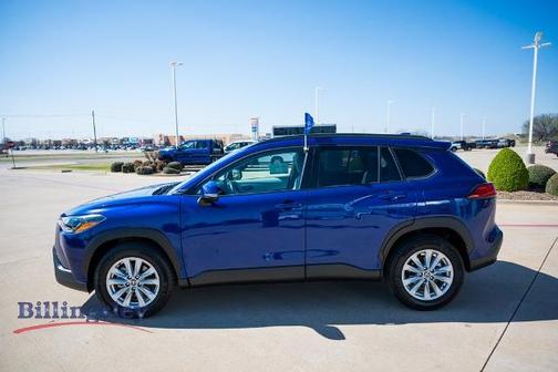 2023 Toyota Corolla Cross LE