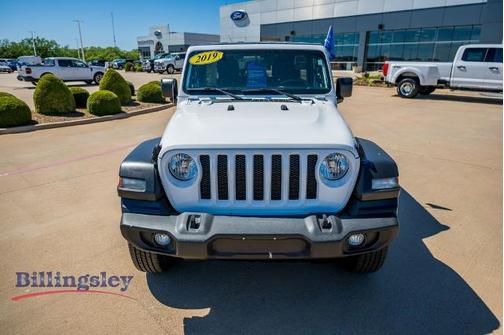 Bright White Clearcoat 2019 Jeep Wrangler Unlimited SPORT
