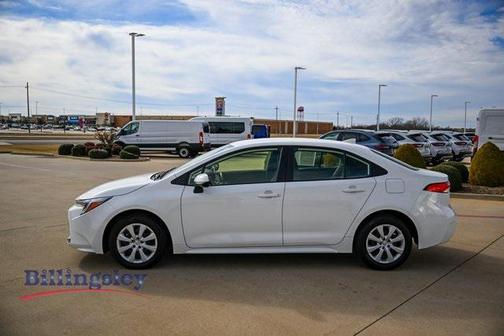 2024 Toyota Corolla Hybrid LE
