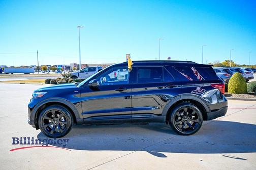 2023 Ford Explorer ST-Line
