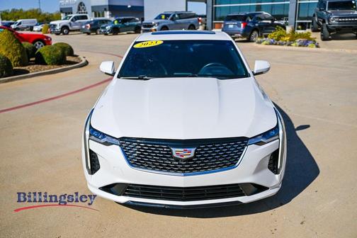 2023 Cadillac CT4 Luxury