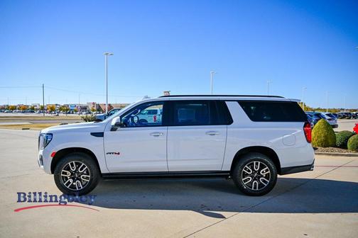 2024 GMC Yukon XL 4WD AT4