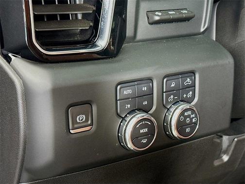 2024 GMC Sierra 2500 Denali Ultimate
