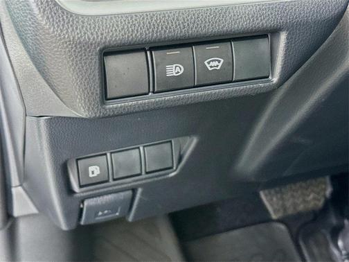 2023 Toyota Prius LE