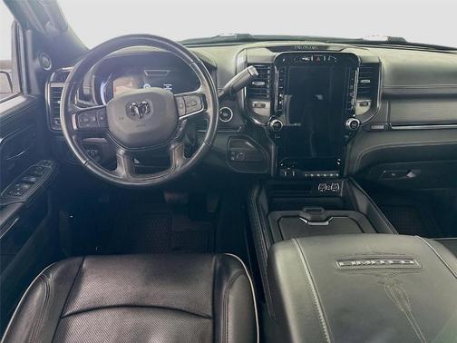 Bright White Clearcoat 2023 RAM 3500 Limited
